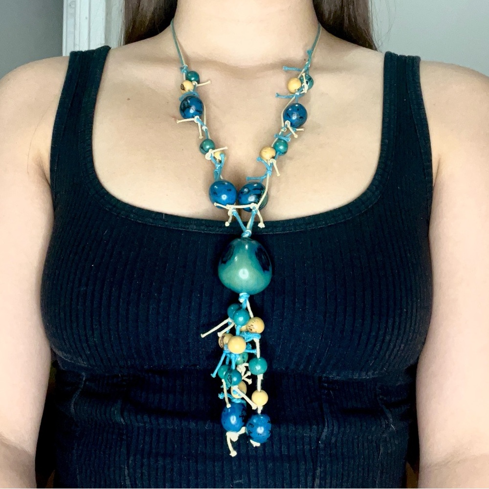 vintage unique blue beaded necklace with a retro charm